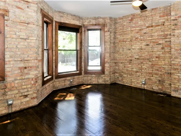1758 W Montrose Ave #1, Chicago, IL 60640