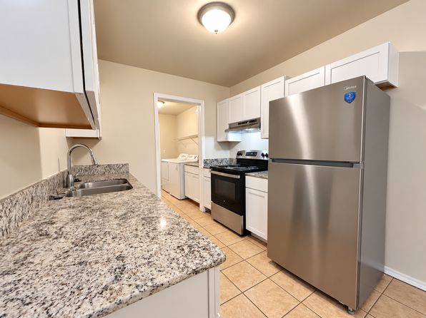 6747 Kathleen Cir