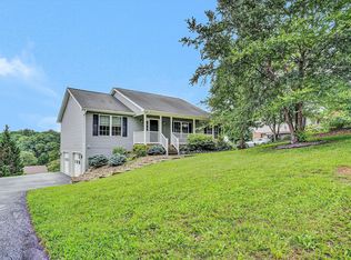65 Timberline Dr, Blue Ridge, VA 24064