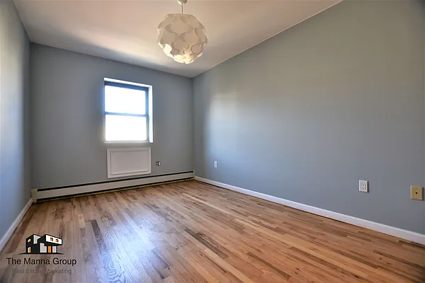 Rented by Bold New York | media 10