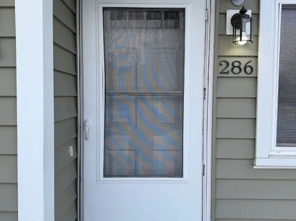 286 Monticello Drive #286, Branford, CT 06405