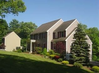 66 High St, Stratham, NH 03885