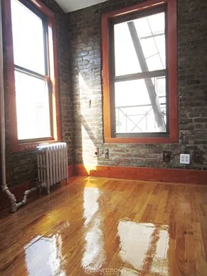 Rented by City Connections Realty | media 11