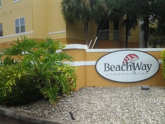 2 bed, 2.0 bath, 985 sqft, $1,850 — Photo 3