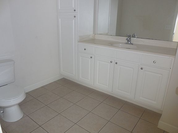 5th image of 1505 Cadfel Ct Unit 306
