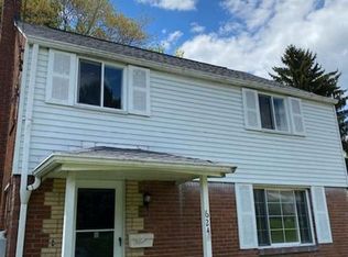 624 Macfarlane Dr, Pittsburgh, PA 15235