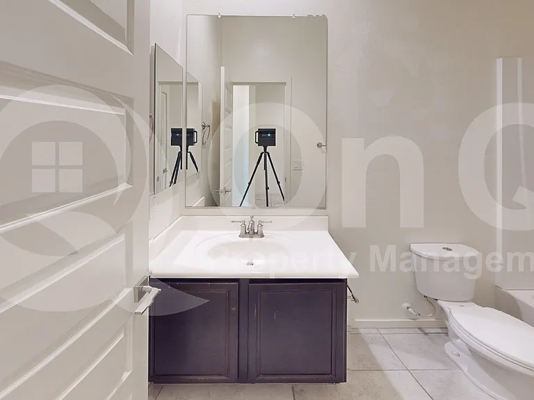 410 W Nikita Dr — Photo 14