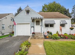 212 Princeton Rd, Linden, NJ 07036