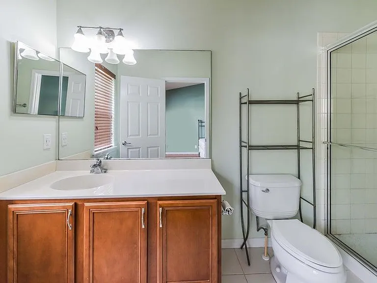 9687 Lago Dr — Photo 7