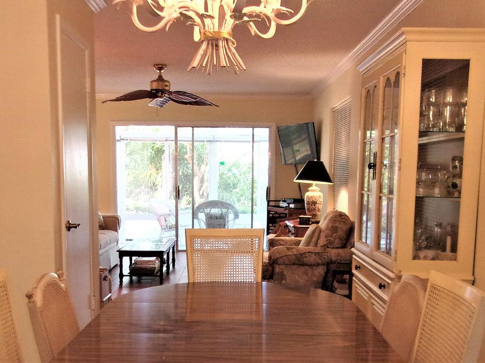 1st image of 1225 NW 21st Street #1001