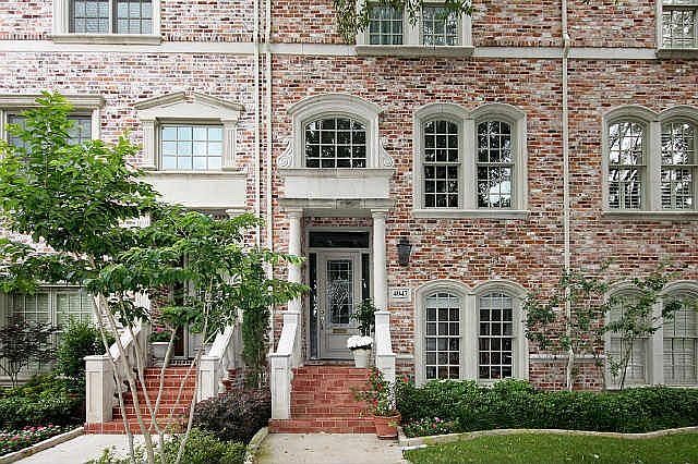 1st image of 4047 Throckmorton St