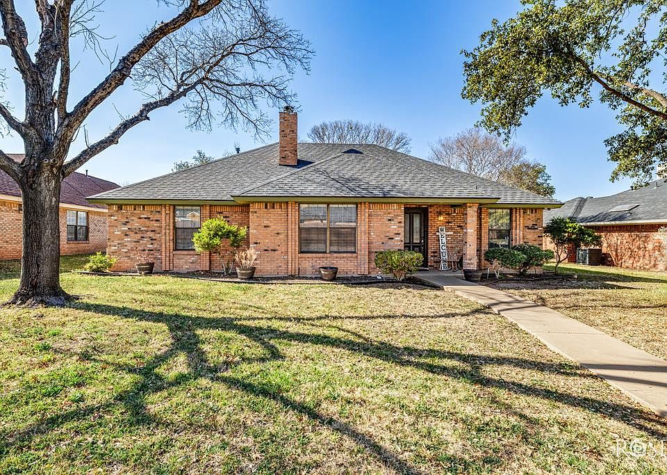 1st image of 4917 Bermuda Dr