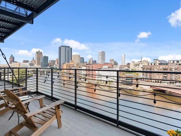 106 West Seeboth STREET #709, Milwaukee, WI 53204