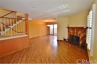2nd image of 119 E Rosewood Ct