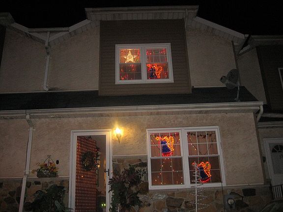 4th image of 37 Skyline Dr