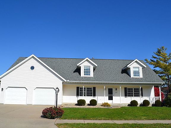 2nd image of 1133 W Nassau Dr