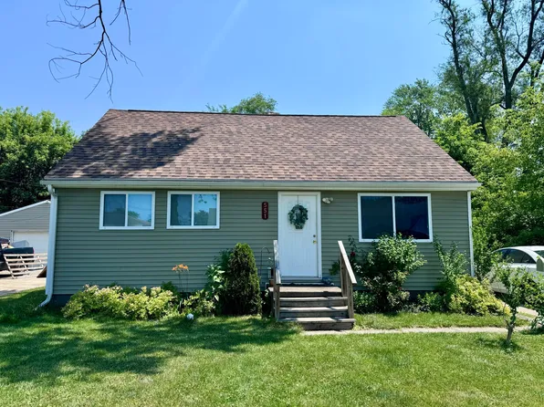 551 Woodlawn Ave, Ypsilanti, MI 48198