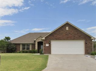 1203 Brandi Dr #1, Elgin, OK 73538