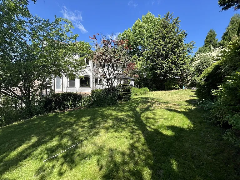 14980 SW Chardonnay Ave — Photo 67