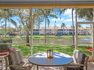6021 Jonathans Bay Cir APT 301, Fort Myers, FL 33908