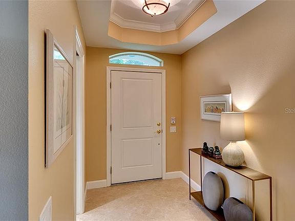 4th image of 5241 Parisienne Pl #2BD28