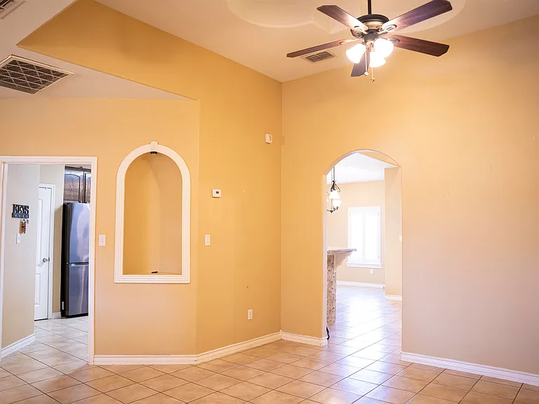 415 Starling Creek Loop — Photo 11