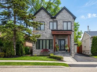 888 4th St, Mississauga, ON L5E1J6