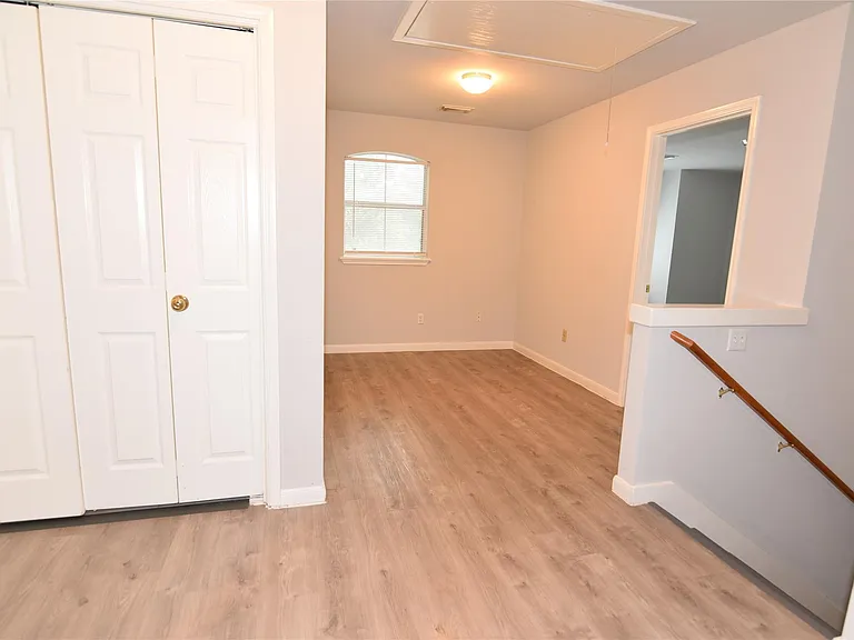 6807 Turtlewood Dr — Photo 22