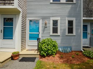 300 Falmouth Rd APT 7D, Mashpee, MA 02649