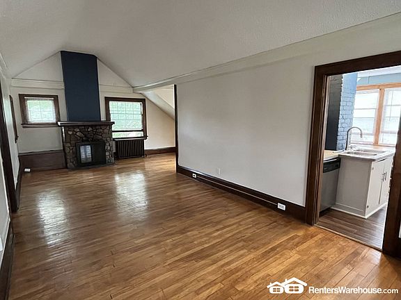 2nd image of 4001 Grand Ave S APT 2