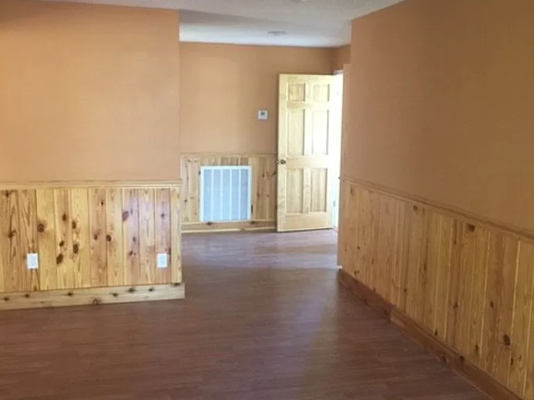 210 Pineleaf Ln — Photo 2