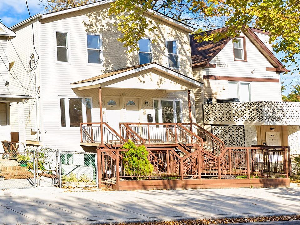 1st image of 661 Catherine St APT 2B