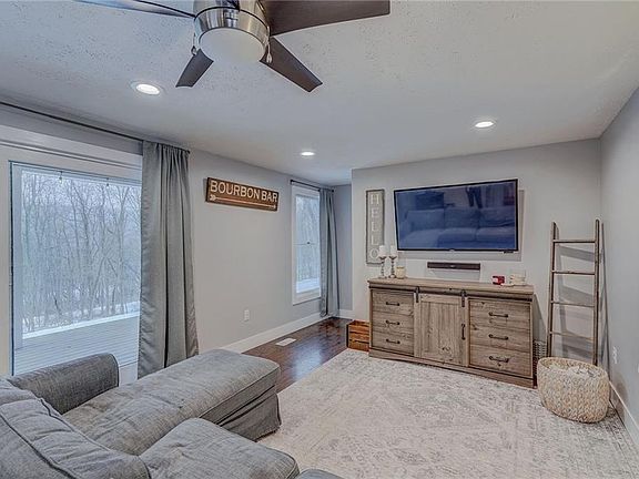 5th image of 5200 Johnson Hill Dr