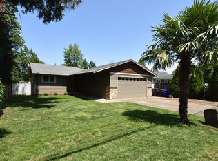 619 Warner Parrott Rd, Oregon City, OR 97045