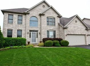 2328 Kidwell Dr, West Chicago, IL 60185