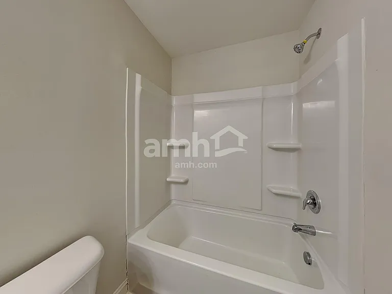 409 Forest Glen Dr — Photo 17