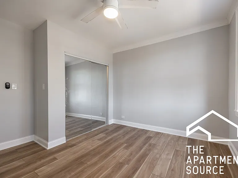 6148 N Francisco Ave — Photo 8