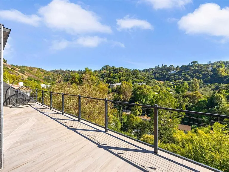 3866 Alta Mesa Dr — Photo 38