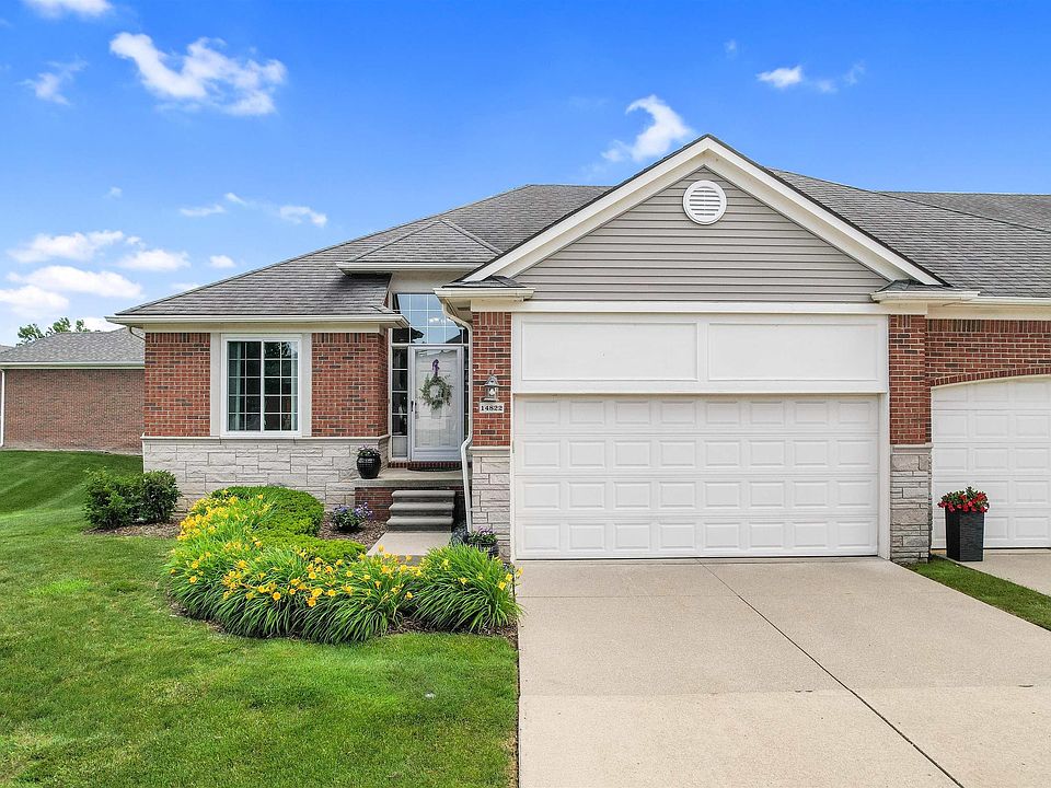 1st image of 14822 Village Park Cir