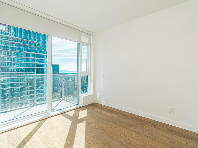 6000 McKay Ave #1302 — Photo 11