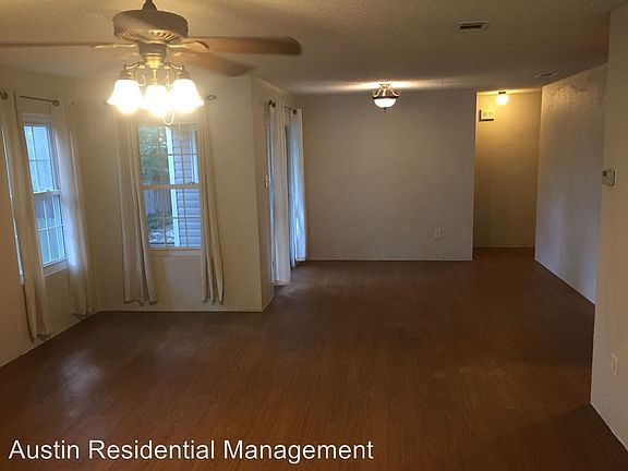 2nd image of 2531 Star Grass Cir