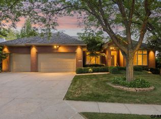 1427 N 133rd St, Omaha, NE 68154