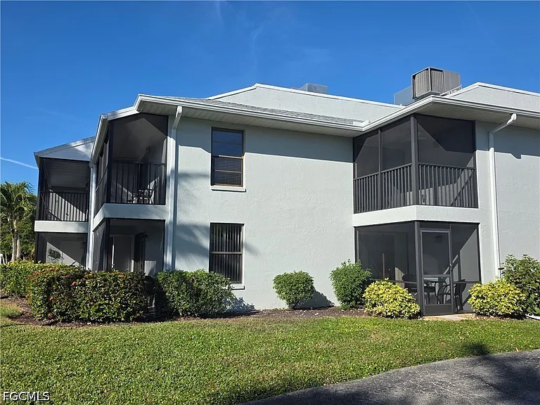 7105 Quail Run Ct W #1 — Photo 22