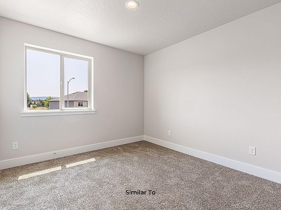 4th image of 7699 Grapevine Ct