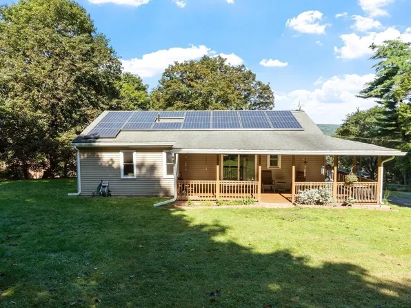 56 Bliss St, Athol, MA 01331