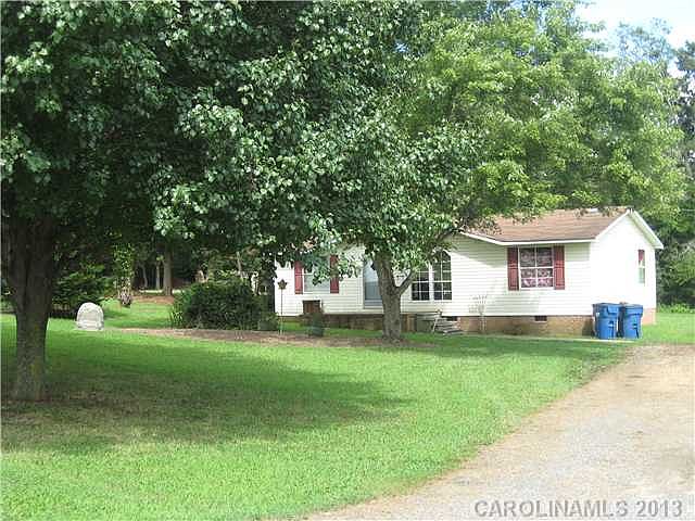 2nd image of 9305 Backwoods Pond Ln