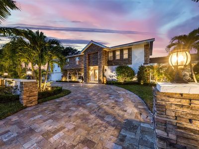 2401 SE 8th Street, Pompano Beach, FL, 33062