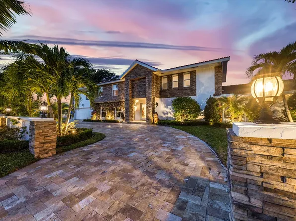 2401 SE 8th Street, Pompano Beach, FL 33062