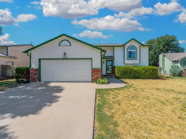 2229 S Prescott Ct, Wichita, KS 67209