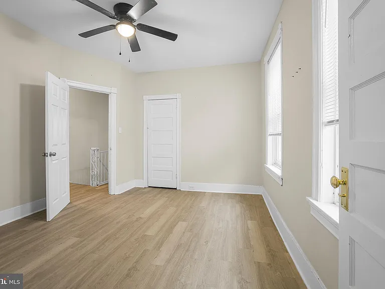 5723 Spruce St #2 — Photo 9